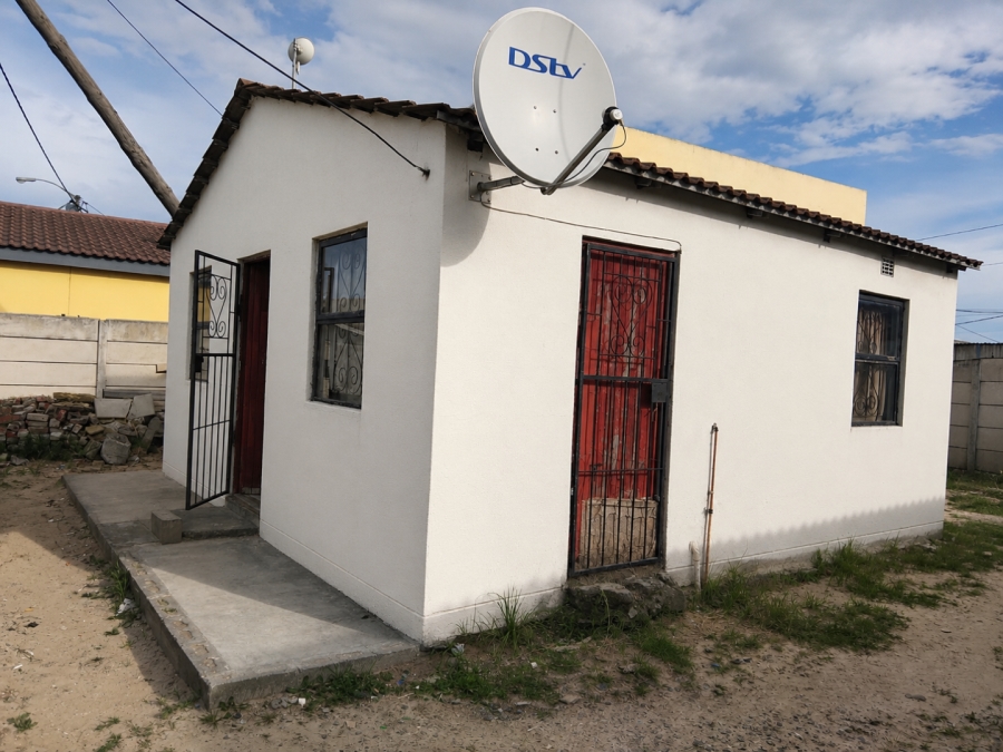 2 Bedroom Property for Sale in Mfuleni Western Cape